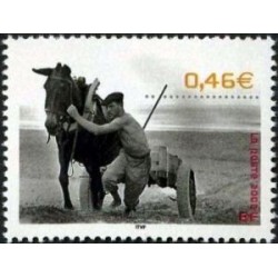 Timbre Yvert France No 3519 Siècle au fil du timbre, vie quotidienne le pecheur de sable