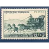 Timbre Yvert No 919b trait sur le I variété de poinçon , neuf charnière * JT la malle poste