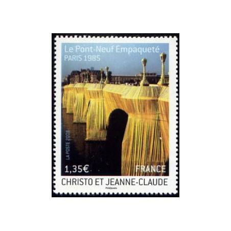 Timbre France Yvert No 4369 Le pont neuf à Paris emballé par Christo