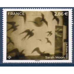 Timbre France Yvert No 5579 Sarah Moon, Histoires d'hirondelles luxe **