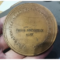 médaille Federation des industries electriques et electroniques 1977