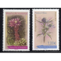 Timbres Andorre Yvert No 728-729 Flore, Fleurs, Joubarbe et Charbon bleu neuf ** 2012