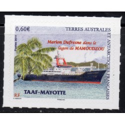 Timbre TAAF Yvert No 601 Marion Dufresne à Mayotte neuf ** 2011