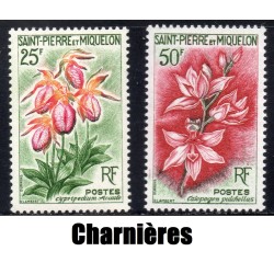 Timbre Saint Pierre et Miquelon 362-363 Fleurs neuf charnière * 1962