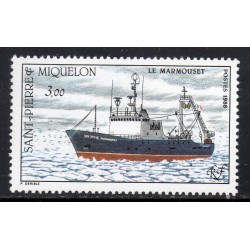 Timbre Saint Pierre et Miquelon 493 Chalutier le Marmousset neuf ** 1988