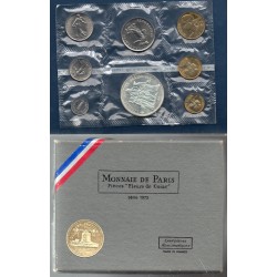 Coffret FDC Fleur de coin France 1973 avec rebord pièces de monnaies en Franc