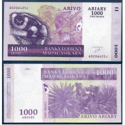 Madagascar P.89a, Neuf, Billet de 1000 Ariary : 5000 Francs 2004 Sisal