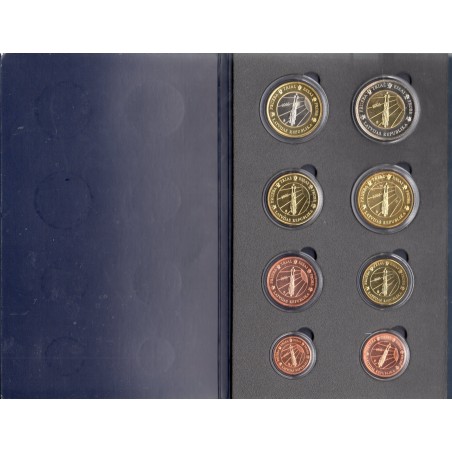 Lettonie série probe 8 pièces euro 2003 FDC ,pièce de monnaie
