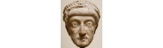 Les pièces de monnaies romaines de L'empereur Theodose II