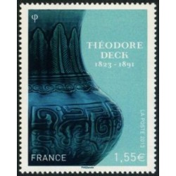 Timbre France Yvert No 4797 Vase en Faience Théodore deck