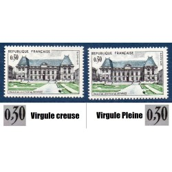 Timbre Yvert No 1351 virgule creuse variété de poinçon ,neuf luxe** Palais de justice de Rennes