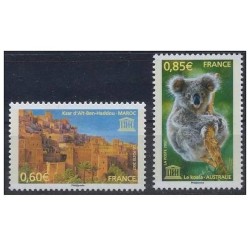 Timbres Services Yvert 138-139