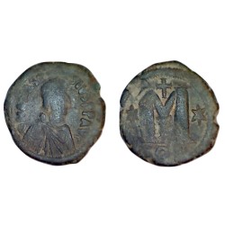 Follis Justin 1er (518-527), SB 62 Constantinople 4eme officine