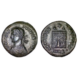 AE3 Crispus (324-325), RIC 25 sear 16880 Cizique