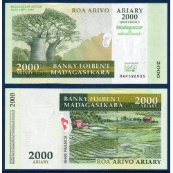 Madagascar Pick N°93, Billet de banque de 2000 Ariary Francs 2007