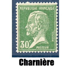 Timbre France Yvert No 174 Pasteur 30ct vert neuf * avec trace de charnière