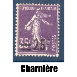 Timbre France Yvert No 218 Semeuse fond plein surchargée violet neuf * avec trace de charnière