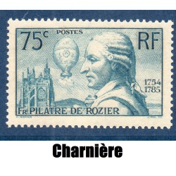 Timbre France Yvert No 313 François pilâtre de Rozier neuf * avec trace de charnière