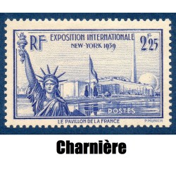 Timbre France Yvert No 426 Exposition internationale de New York neuf * avec trace de charnière