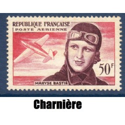 Timbre France Poste Aérienne Yvert 34 Maryse Bastié neuf* avec trace de charnière